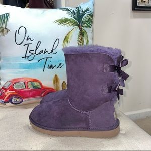 UGG Bailey Bow Deep Bordeaux Purple 1002954 Boots Size 6 Excellent Condition